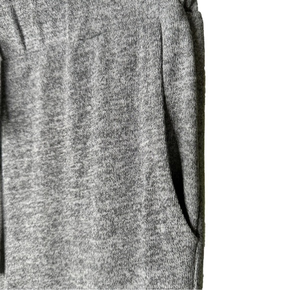 Anthro Sunday in Brooklyn Ruffle Hem Knit Gray Drawstring Pull On Joggers Size M - Picture 3 of 8